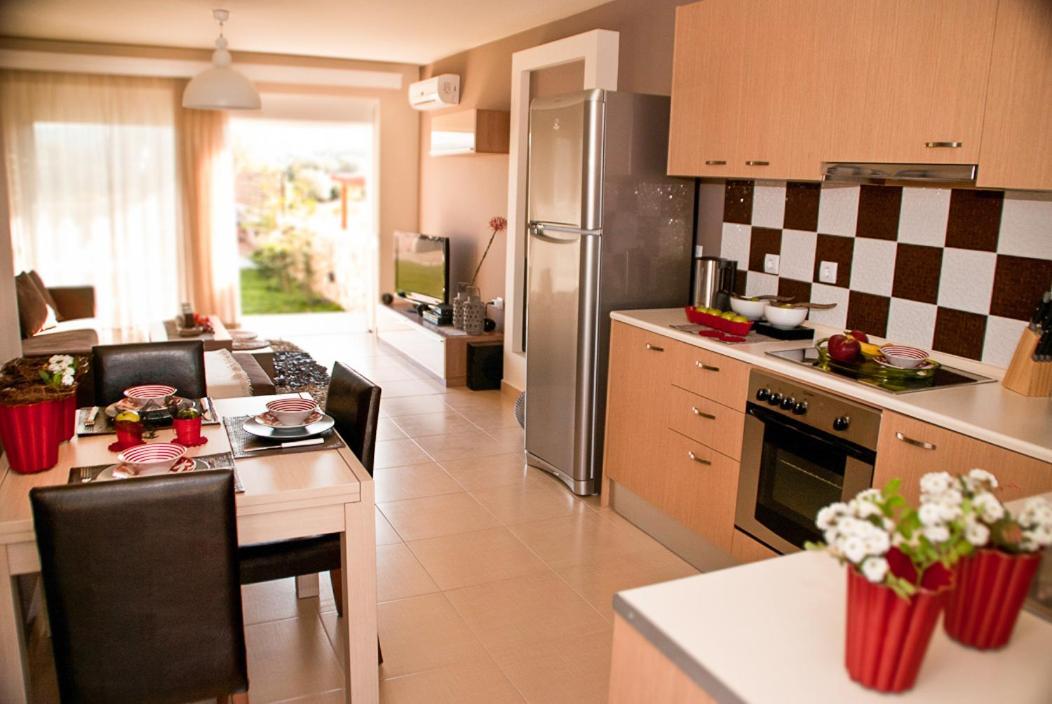 Next To Haraki Beach , Taverns Bars & 10 To Lindos Luaran gambar