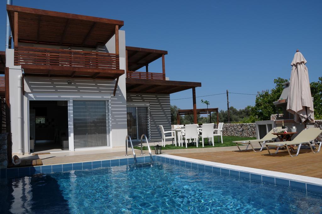 Next To Haraki Beach , Taverns Bars & 10 To Lindos Bilik gambar